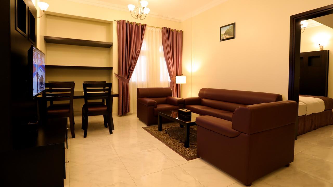 Remas Hotel Suites - Al Khoudh, Seeb, Muscat Luaran gambar