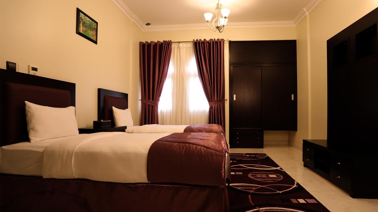 Remas Hotel Suites - Al Khoudh, Seeb, Muscat Luaran gambar