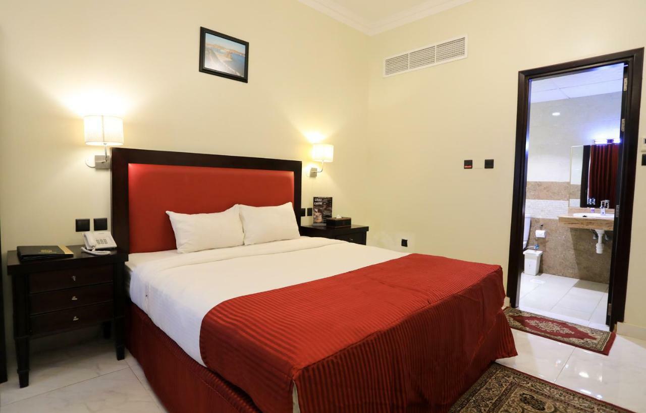 Remas Hotel Suites - Al Khoudh, Seeb, Muscat Luaran gambar